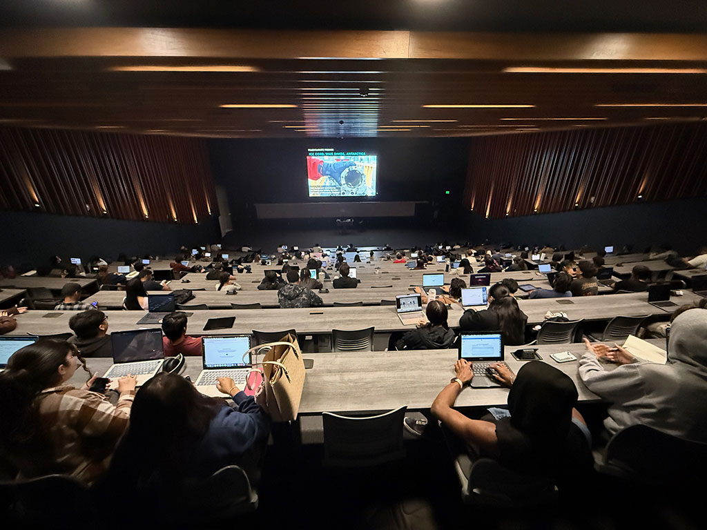 Behind-the-scenes in class — ESS 002