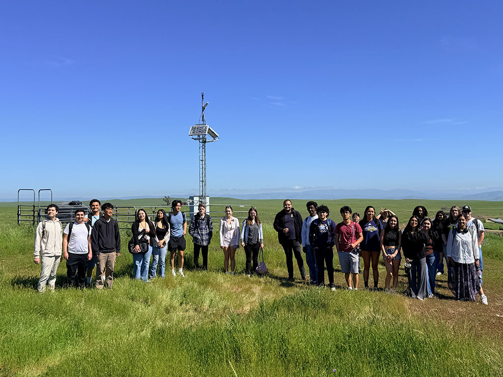 Visit at the weather station — ESS 015